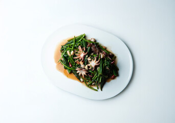 Stir-fried webfoot octopus and vegetables