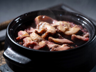 Mushroom cauldron rice, Korean food