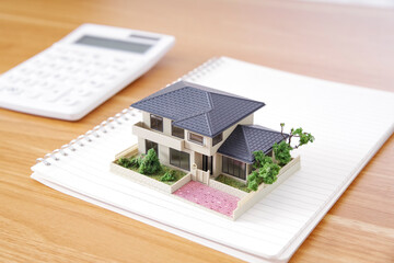 住宅購入と資金計画のイメージ
