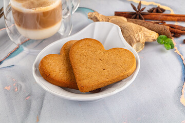 Sweet ginger cookies for snack