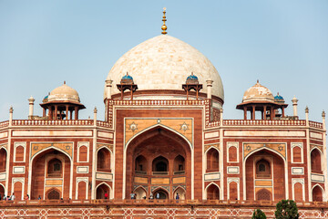 Humayun's Tomb standing majestically under blue sky in Delhi, India