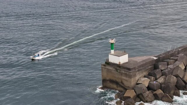 Barra de San Esteban en Muros de Nalon, Asturias