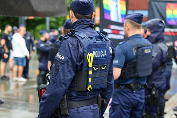 Polska policja na zabezpieczeniu zgromadzenia Wrocław Rynek
