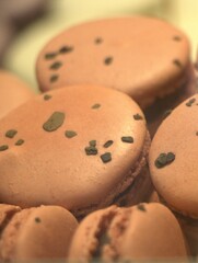 Macarons in pasticceria a Parigi