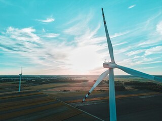 Private investment in modern wind technology