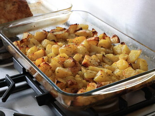 oven roasted potatoes in glass tray