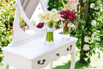 
bouquets and floral arrangements for weddings