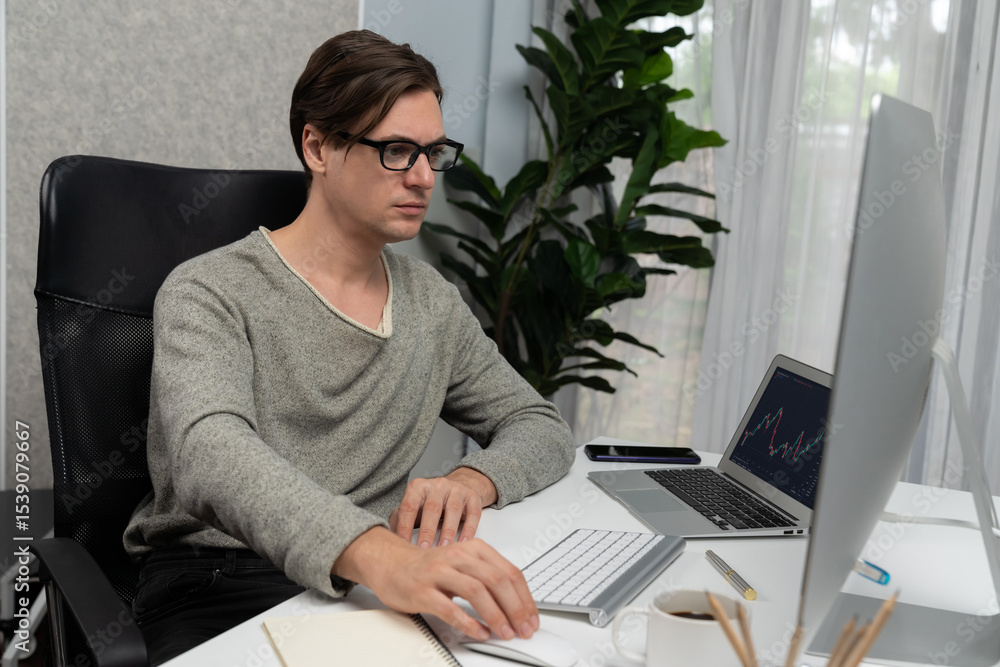 Poster stressful businessman casual day looking on dynamic stock exchange market graph on pc screen at mode