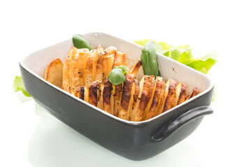 Fragrant country potatoes with lard and crust