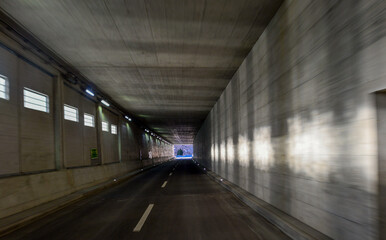 Galerie/Tunnel am Lukmanierpass in Fahrtrichtung Graubünden	