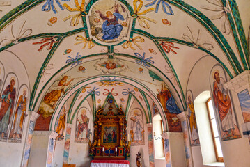  Innenansicht der Kapelle Jakobus der Ältere Leis "Fleiserchappeli" in Leis, Vals - Graubünden (Schweiz) © Ilhan Balta