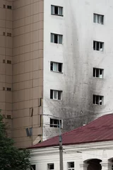 Another sleepless night in Kyiv. The aftermath of russian drone and missile strikes on residential areas of the city © Dmytro Tolokonov