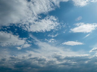 Fototapeta premium Calm blue cloudy sky. Nature background. Scenic cloudscape.