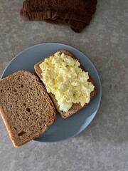 Egg salad on whole wheat bread