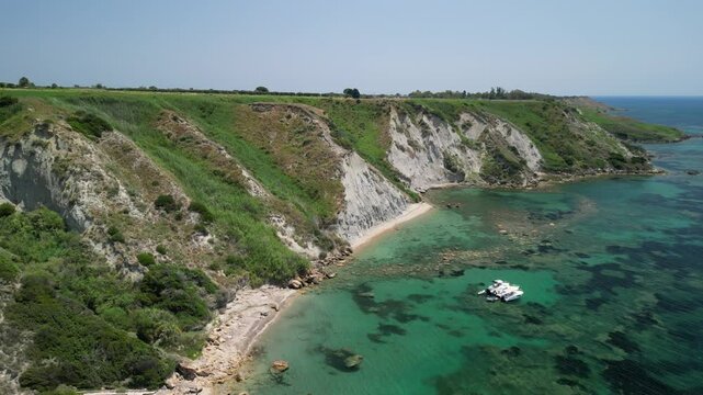 spiaggia dei calanchi, praialonga, crotone, calabria, italy