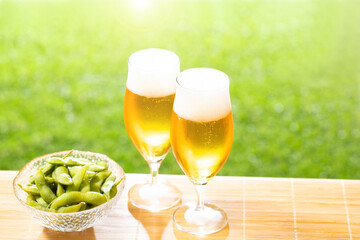 ビールを楽しむ