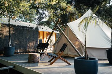 tent in the forest © LingjianKong