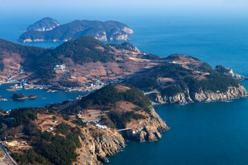 Fototapeta premium high-angle view of the island