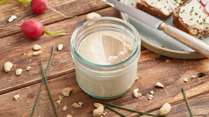 Cream cheese spread vegan