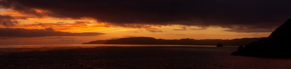 奄美大島の自然。日の出。