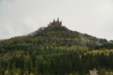 
Hohenzollern Castle is located on the Hohenzollern Mountain and is the second largest castle in Germany. Surrounded by forests and morning mist, neo-Gothic style. Imitation Gothic Medieval style