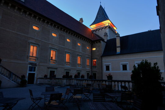 Die Rosenburg im nieder&ouml;sterreichischen Waldviertel, Abendbeleuchtung