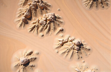 Obraz premium Desert's Unique Rock Landform Landscape