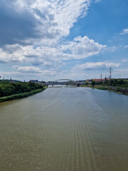 Obraz premium Bridge over the river