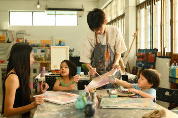 Creative Learning in Preschool Art Class with Teacher and Family Interaction
