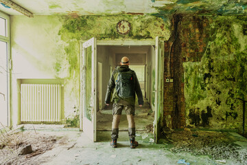 Urban Explorer in Abandoned Building – Decay, Adventure and Mystery
