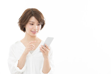 若い女性　スマートフォン
