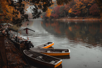 Obraz premium Japanese Fishing Boats in Autumn