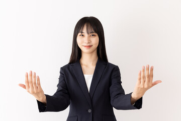 かかってこい・挑戦・挑発するビジネスウーマン
