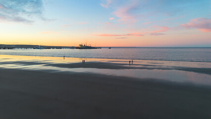 ATARDECER PLAYA 