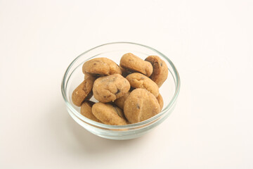 Mini chocolate chips cookies in glass bowl