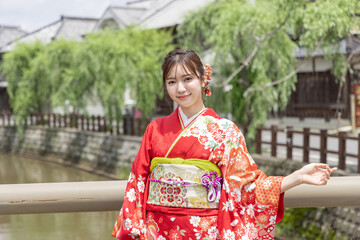 着物姿の女性