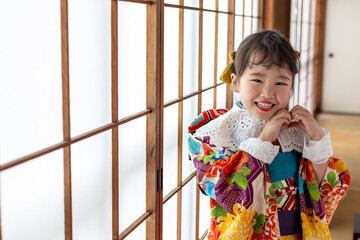 七五三7歳の着物のかわいい女の子