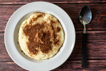 Semolina pudding