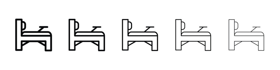 Fototapeta premium Reformer icon for mobile concept and web design.