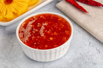 Sweet and spicy chili pineapple sauce