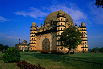 indian old ancient monument india © abc foto