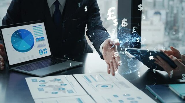 ミーティングするビジネスパーソンの金融テクノロジーのコンセプト