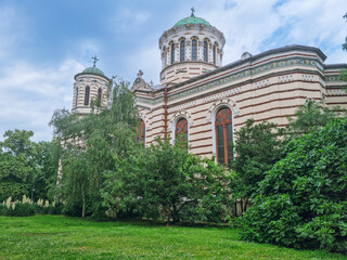 Fototapeta premium Church “St. Nicholas of Sofia” - largest church in Sofia, a hidden gem in the Sofia city centre, Sofia, Bulgaria 