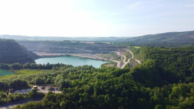 Blue Lagoon, the emerald pool on Balve Eisborn. New attractions are becoming increasingly popular with tourists. Mining, quarry