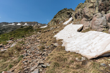 long-distance trail, High Pyrenean Route (HRP) towards the Certascan refuge, Pallars Sobirà region, Lleida, Catalonia, Spain