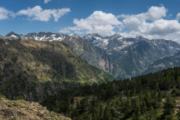 Noarre path, and Pica d Estats, 3143 meters, Pallars Sobirà region, Lleida, Catalonia, Spain
