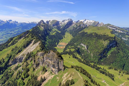 Aussicht vom Hohen Kasten auf den S&auml;mtisersee