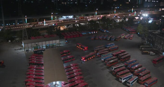 Mumbai Bus Depot and Daily Transport Scene
