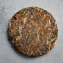 Green pressed Pu-erh tea. delicious and healthy pu-erh tea.