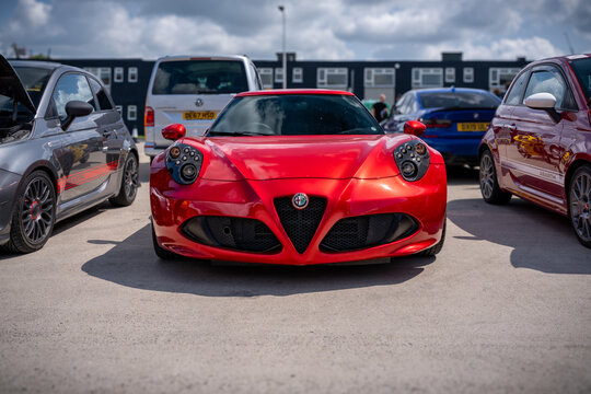 Alfa Romeo 4C Sports Coupe